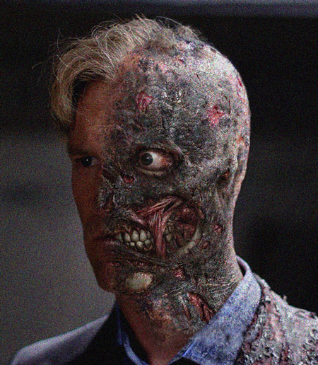 http://www.rotheblog.com/images/movies/d_movies/twoface_aaroneckhart.jpg